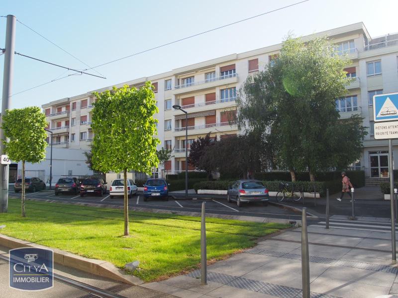 A LOUER T1 ANGERS LAFAYETTE Tramway