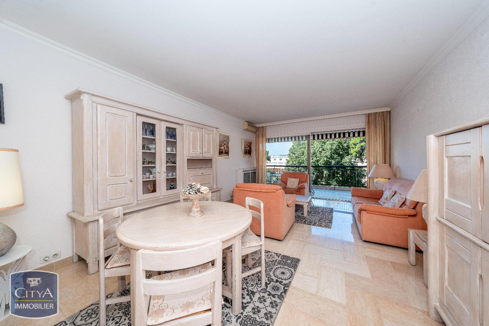 Photo 2 appartement Cannes