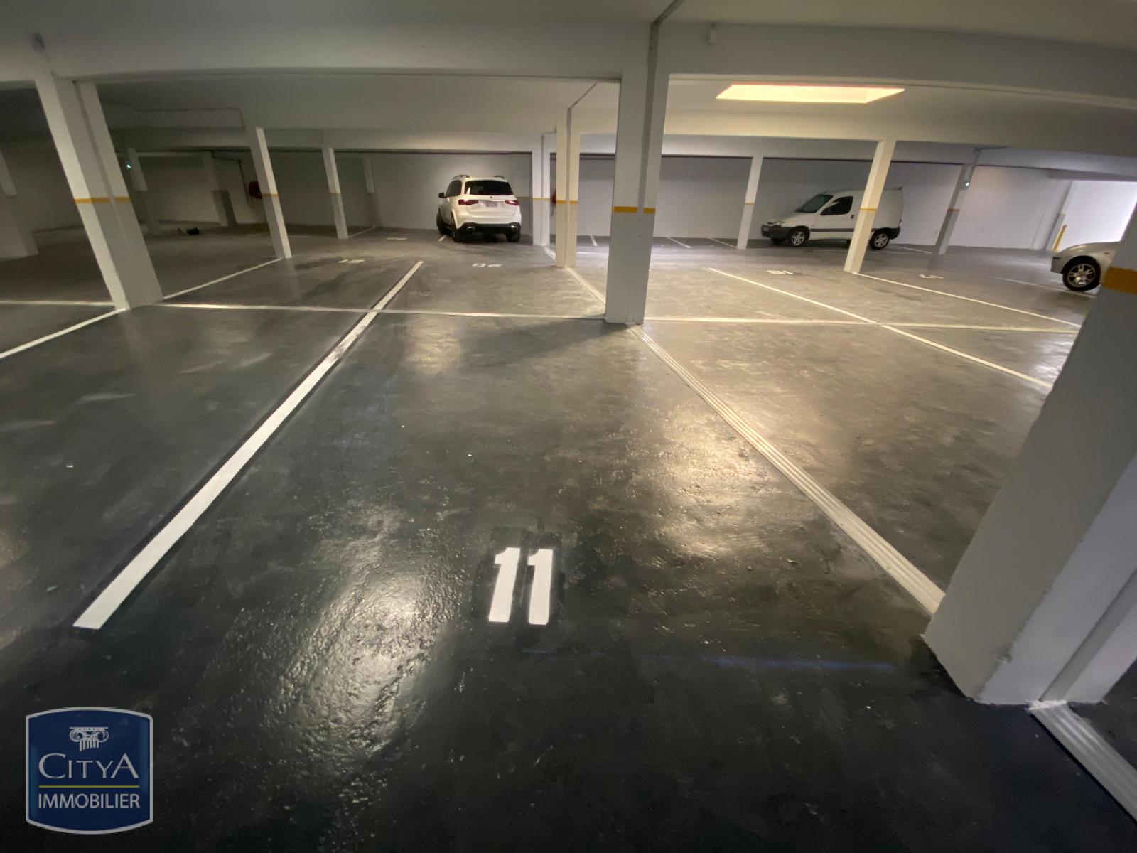 Photo Parking 16m²