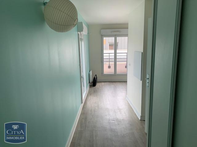 Photo Appartement 1 pièce 19.23m²