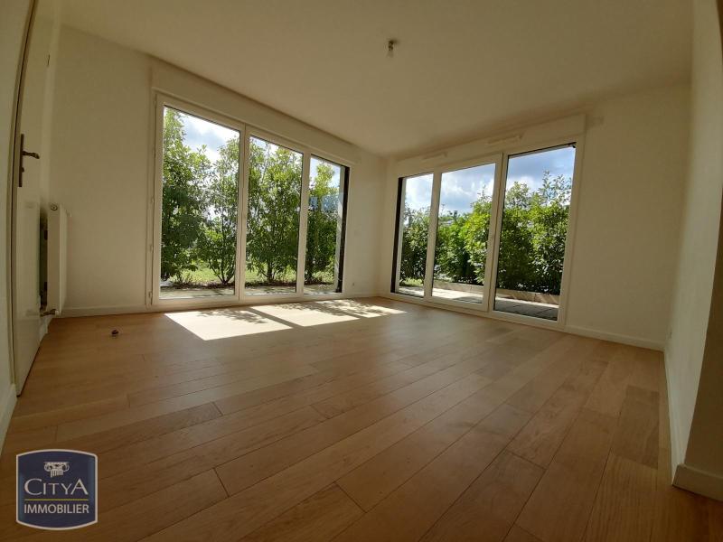 Photo Appartement 1 pièce 27.98m²