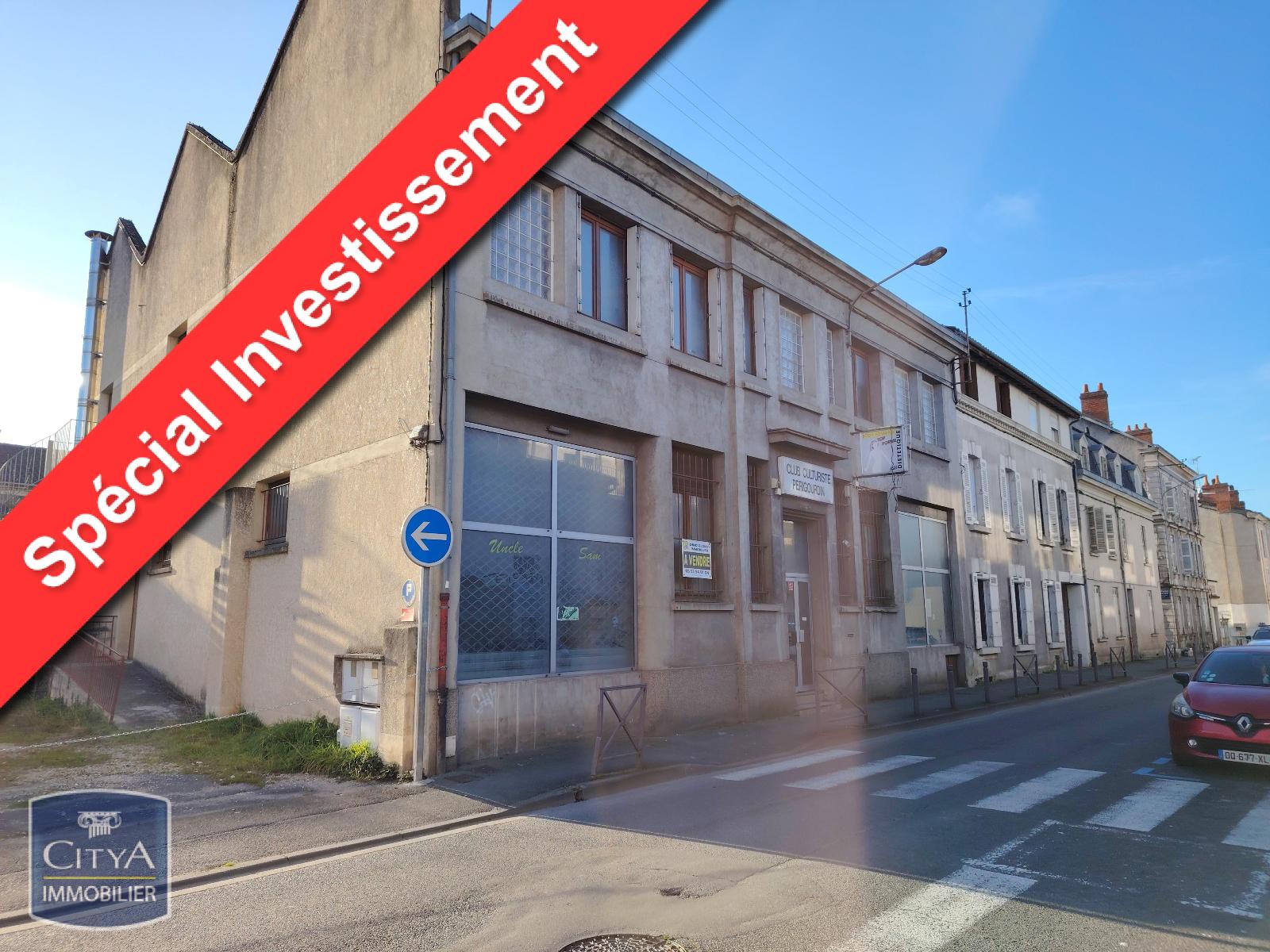 Photo du bien Local commercial 620m²