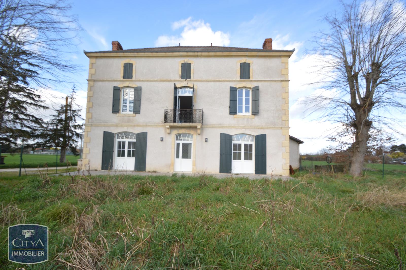 Photo 1 maison Allez-et-Cazeneuve