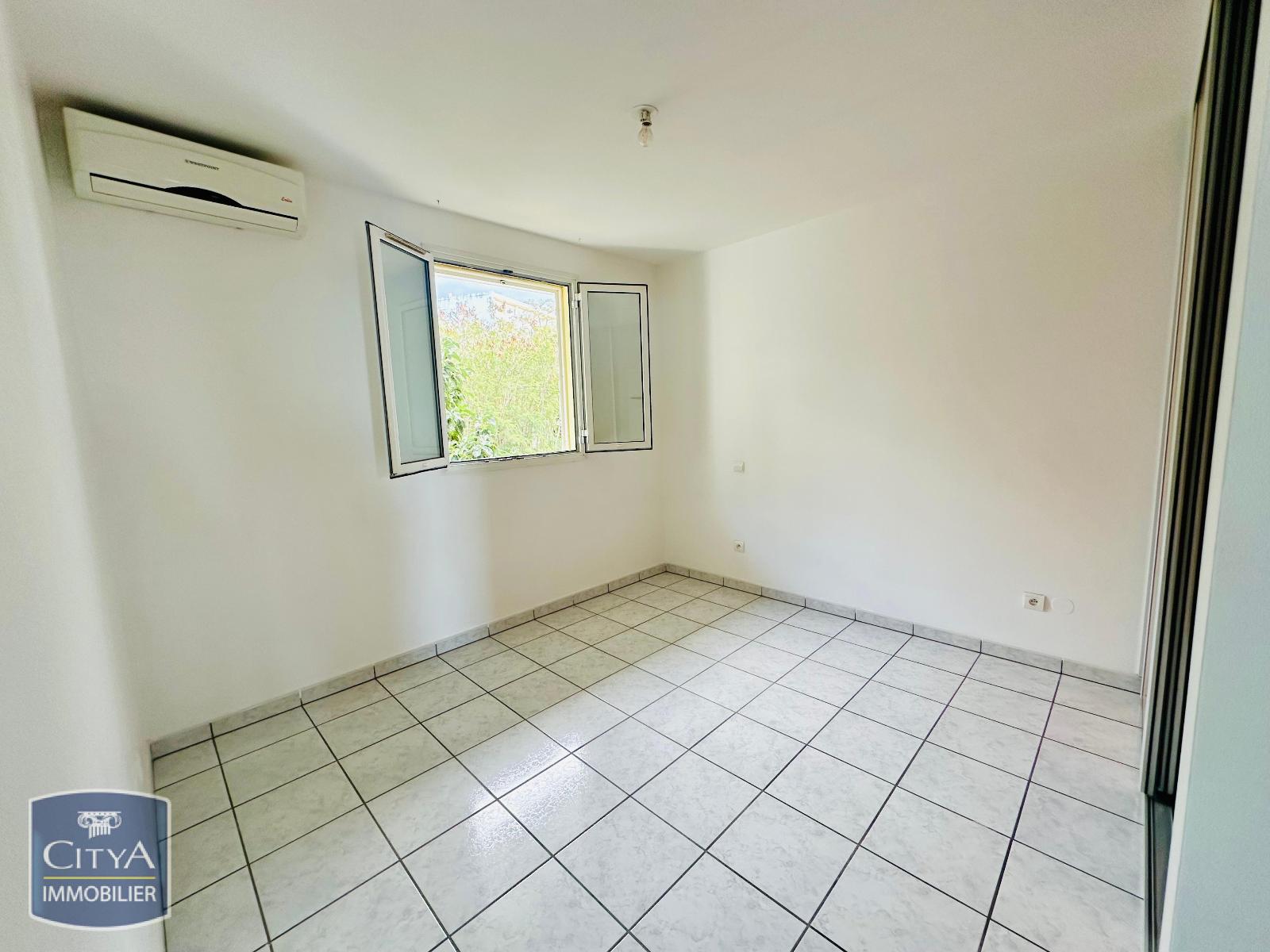 Photo 6 appartement Saint-Denis