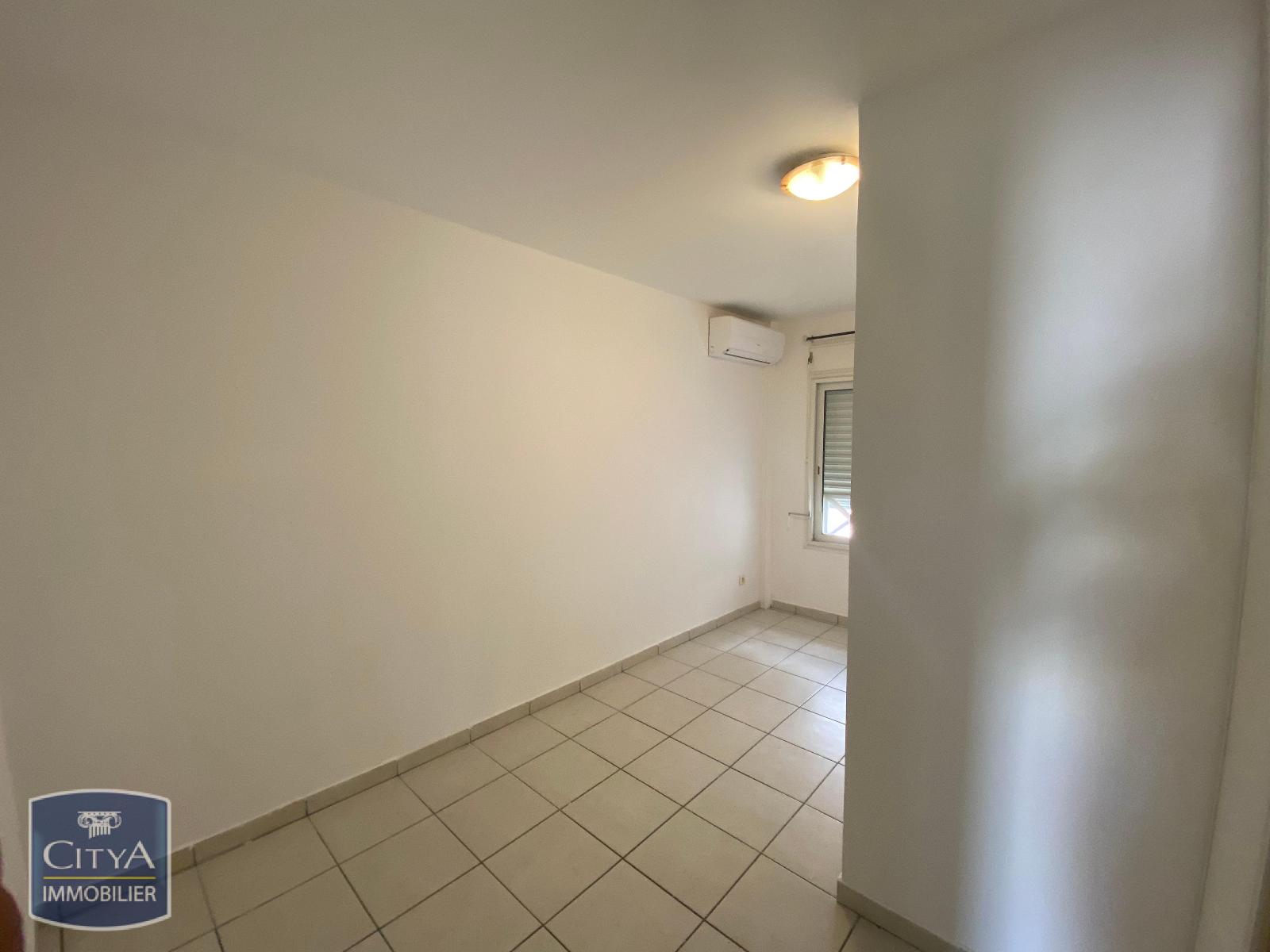 Photo 10 appartement Saint-Denis