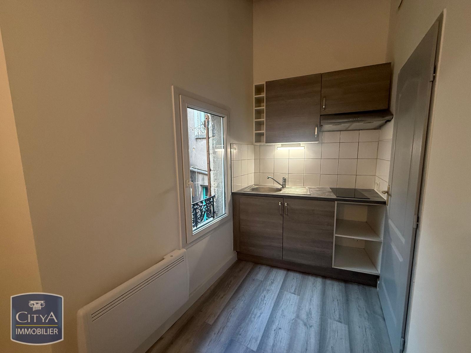 A LOUER APPARTEMENT T1 BISPROCHE GARE AVEC CLIM ENTIEREMENT RENOVE