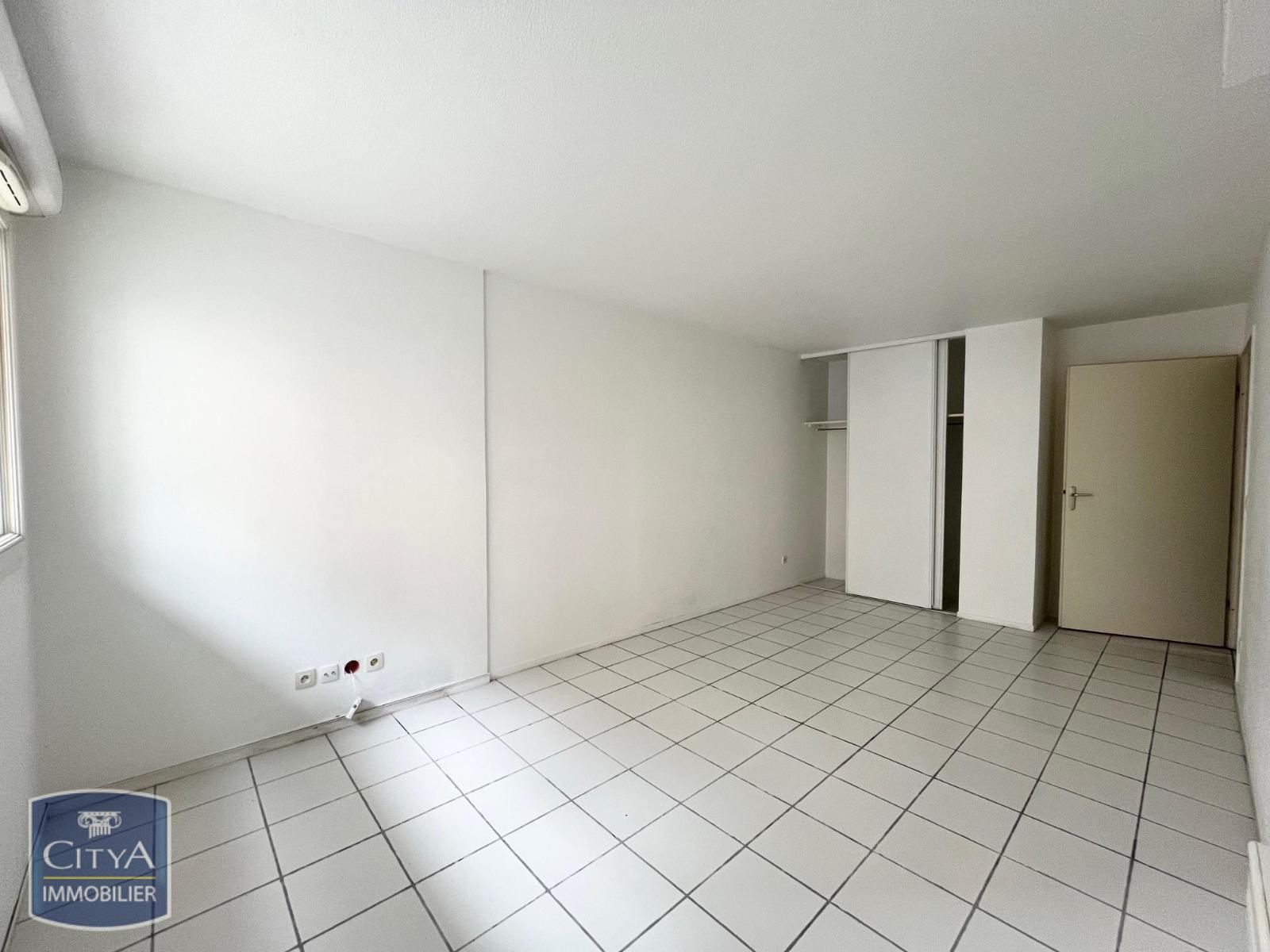 Photo Appartement 1 pièce 28.1m²