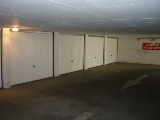 Photo Parking 15m²