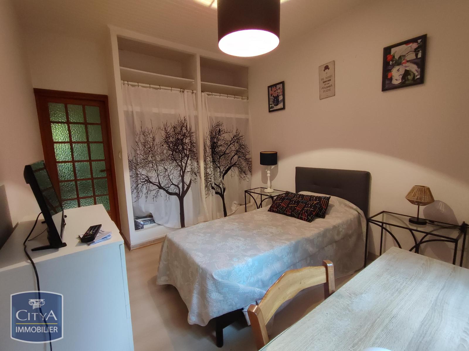 NIMES - LOCATION P2 MEUBLE - QUARTIER ROUTE D'ALES / LA CIGALE - PARC ARBORE - PARKING - BALCON