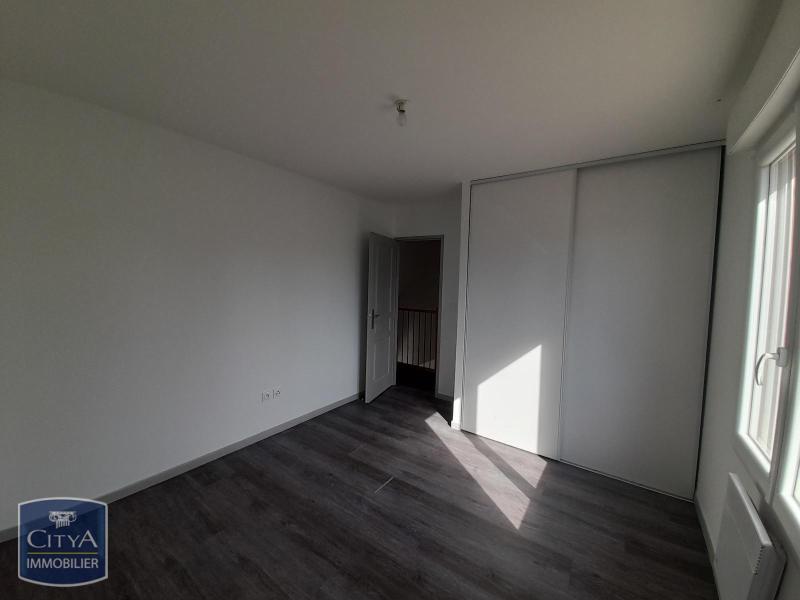 location villa uchaud t4 100m²