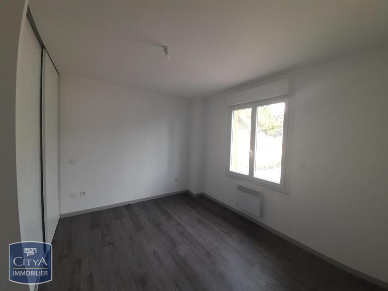 location villa uchaud t4 100m²