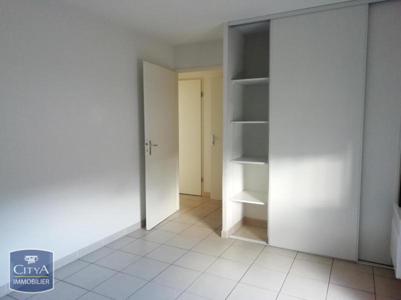 LOCATION P2 RÉSIDENCE SÉCURISÉ PARKING BALCON SECTEUR NIMES EST