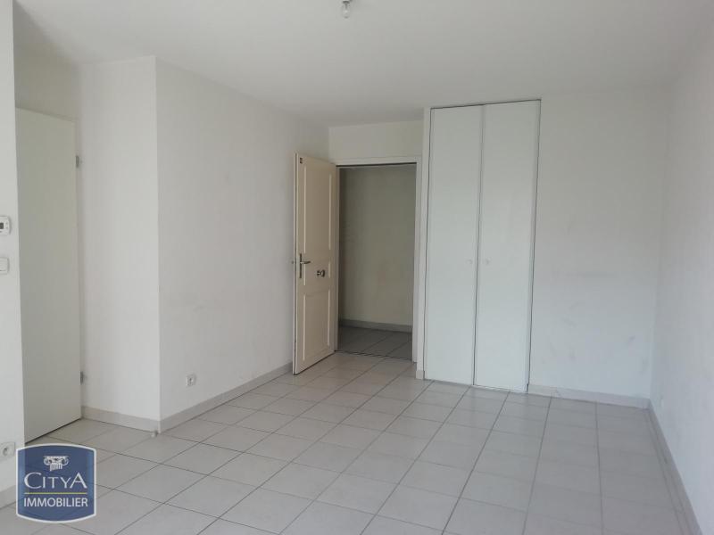 appartement t2 a louer nimes parking terrasse route de beaucaire talabot