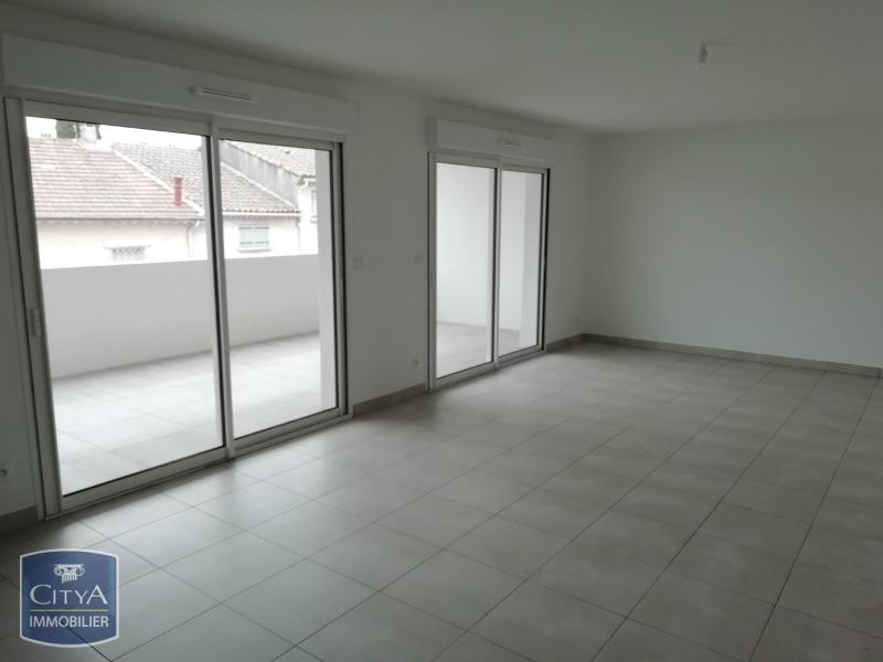 LOCATION NIMES T3 - RESIDENCE RECENTE SECURISEE - TERRASSE - PARKING - QUARTIER MARRONNIERS - PROCHE GARE