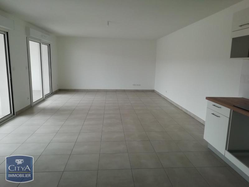 LOCATION NIMES T3 - RESIDENCE RECENTE SECURISEE - TERRASSE - PARKING - QUARTIER MARRONNIERS - PROCHE GARE