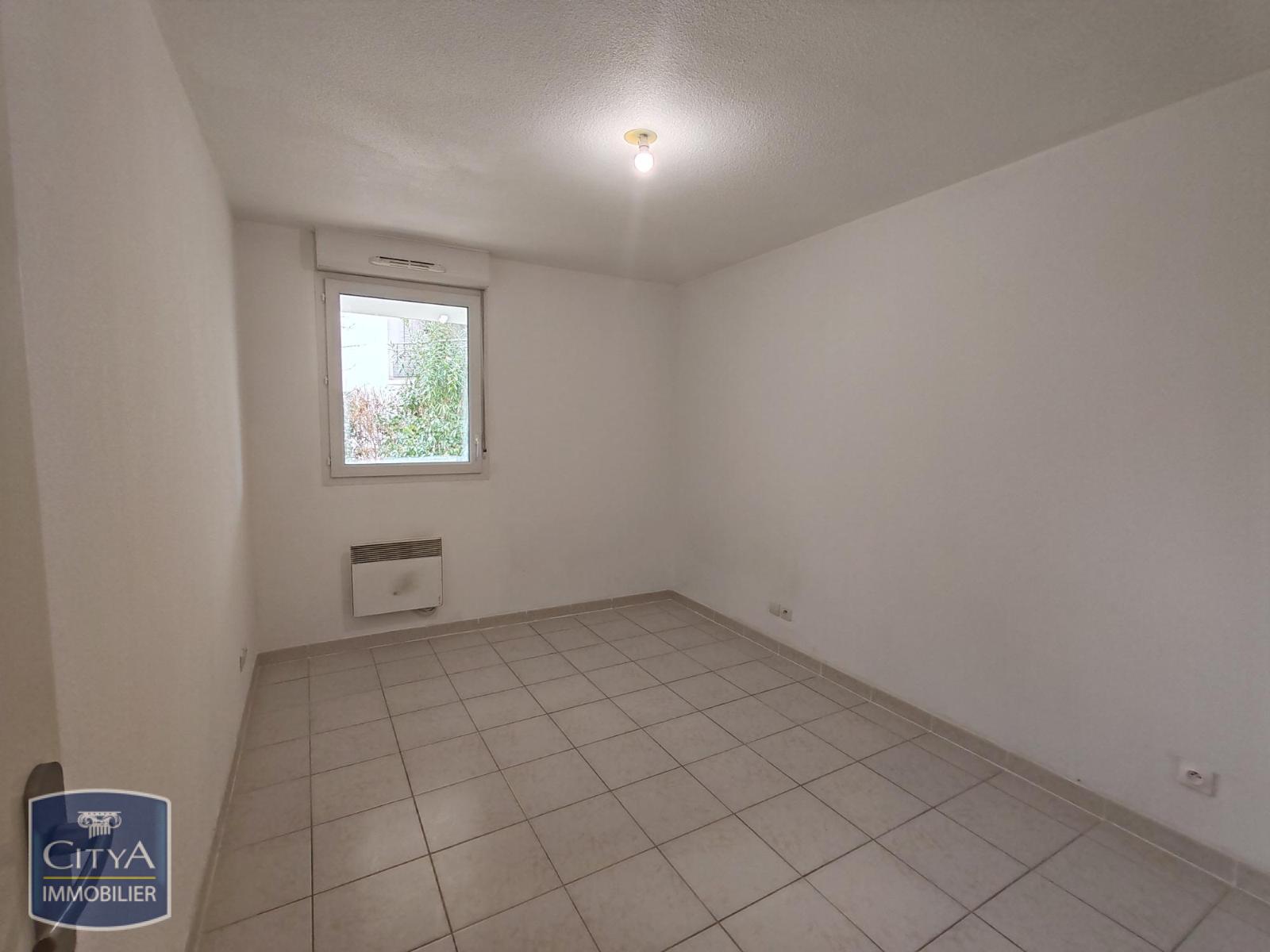 T3 - LOCATION - BALCON - PARKING - NIMES