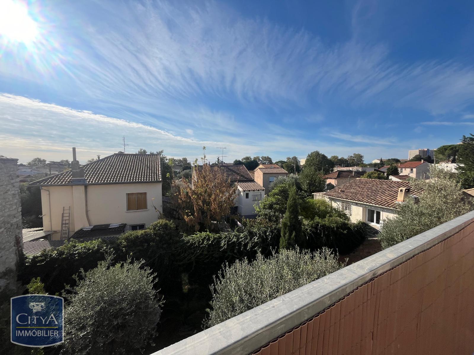 LOCATION NIMES - T3 - RESIDENCE CALME ET SECURISEE - TERRASSE - CLIMATISATION - PARKING