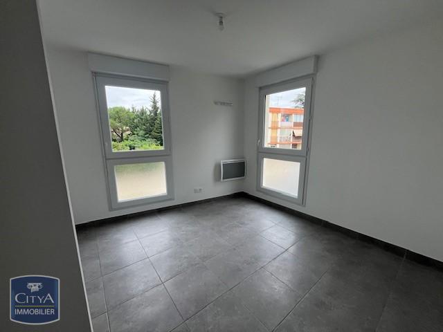 NIMES - RESIDENCE NEUVE - T4 - LOCATION - PARKING