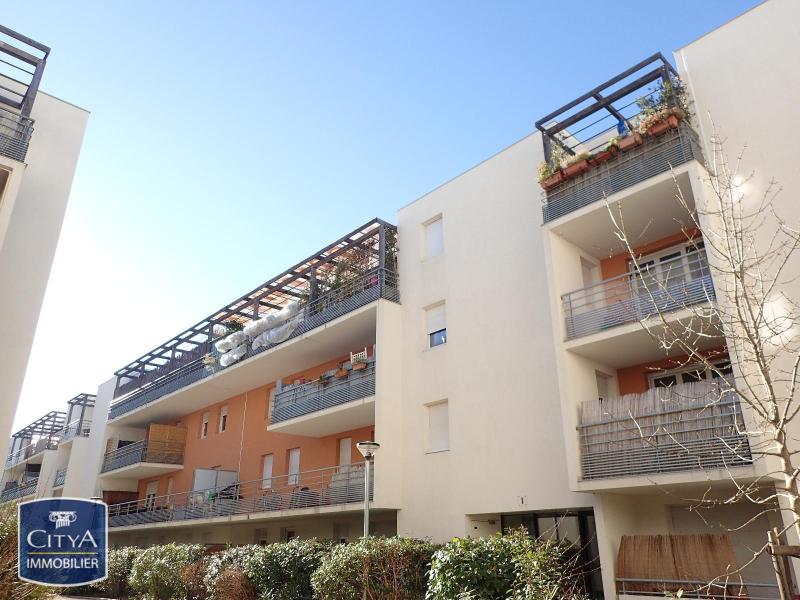 P2 T2 A LOUER  PARKING BALCON RESIDENCE SECURISEE