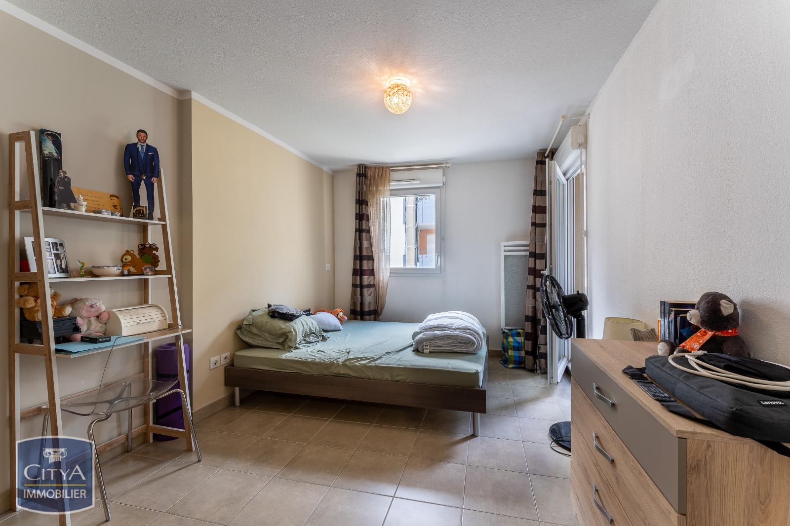 à vendre t2 investissement en vente Nîmes