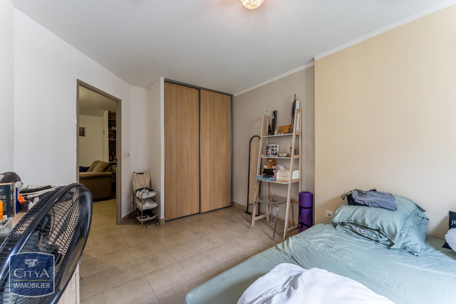 à vendre t2 investissement en vente Nîmes