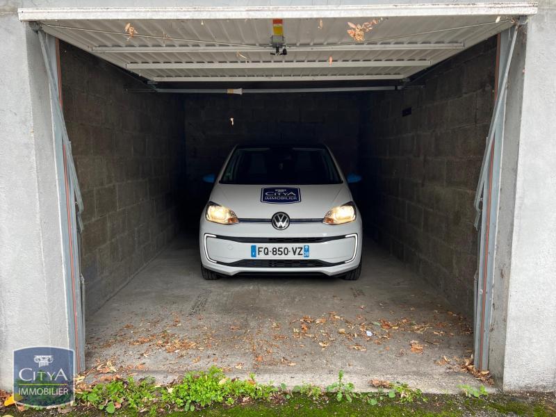 GARAGE GRENOBLE A LOUER