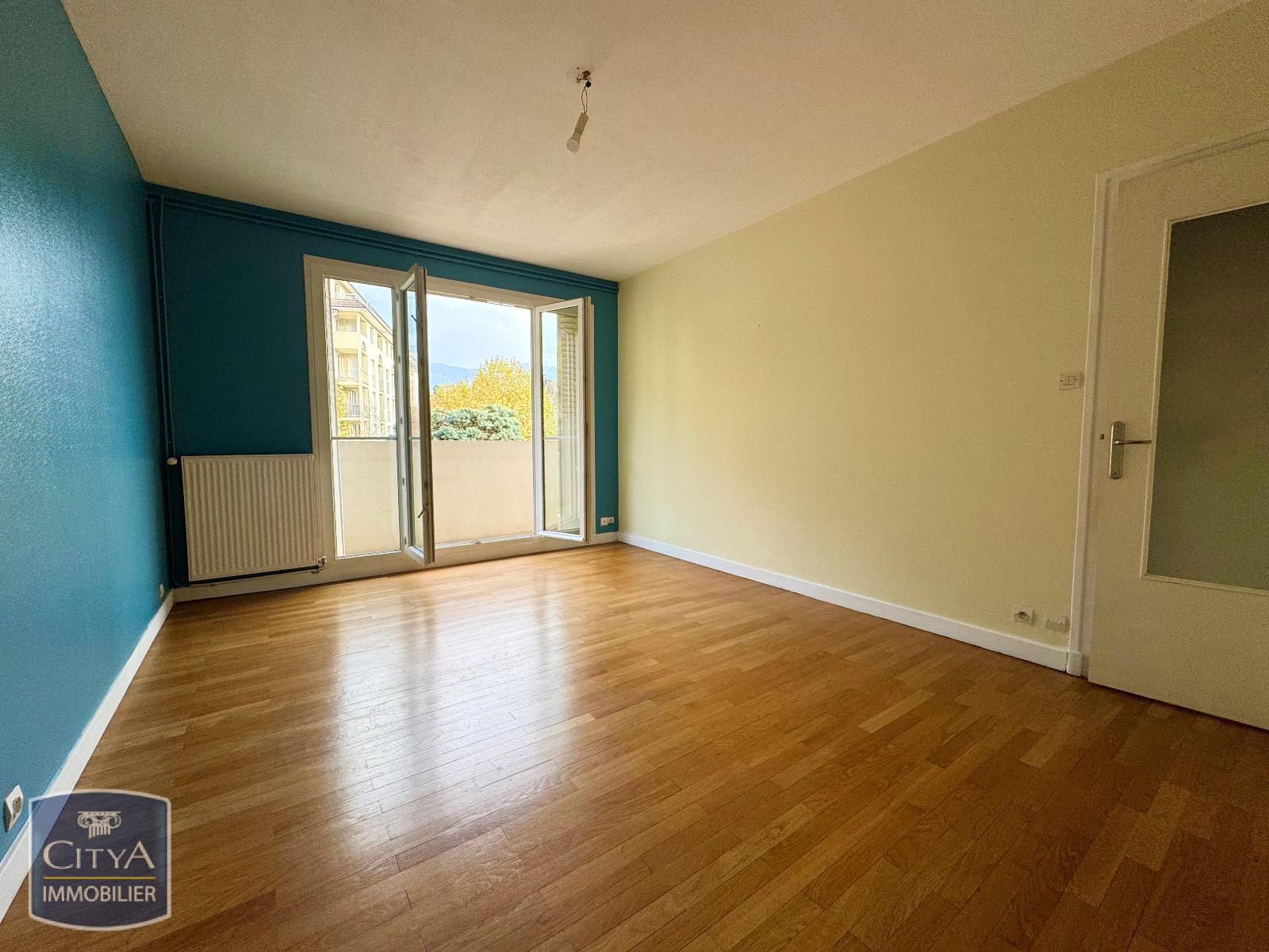 Photo Appartement 43.8m²