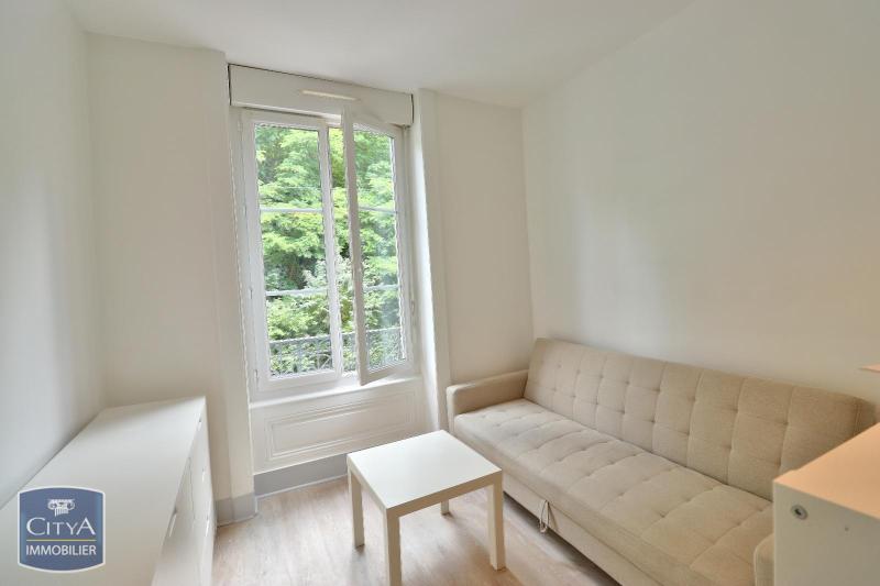 Photo Appartement 1 pièce 30.42m²