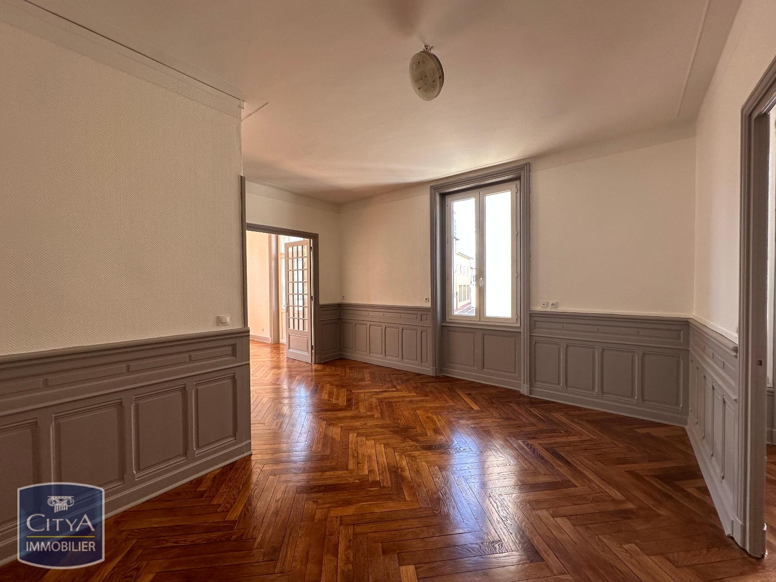 Photo 2 appartement Saint-Priest-en-Jarez