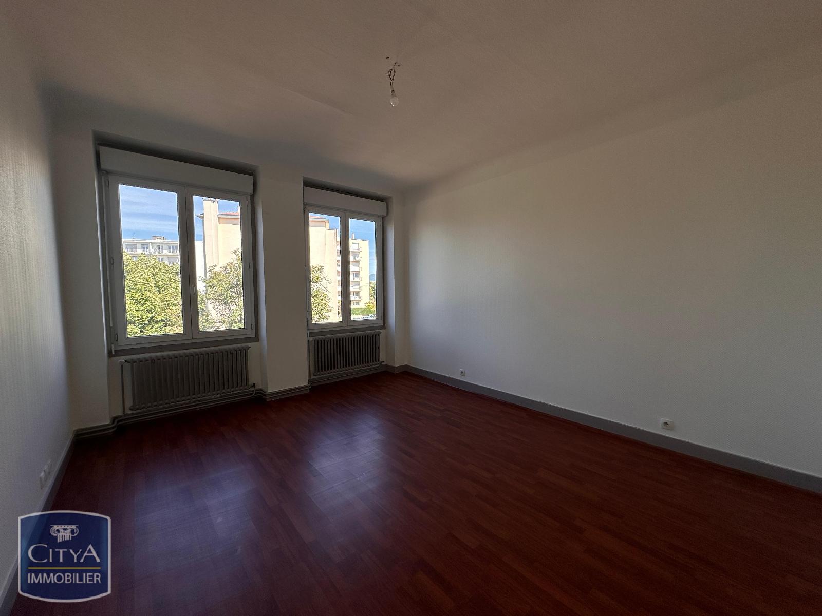 Photo 8 appartement Saint-Priest-en-Jarez