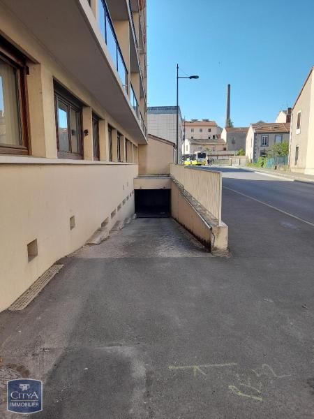 Photo 1 parking Saint-Chamond