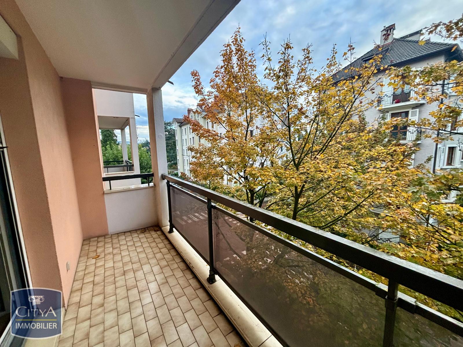 Photo Appartement 4 pièces 89.97m²