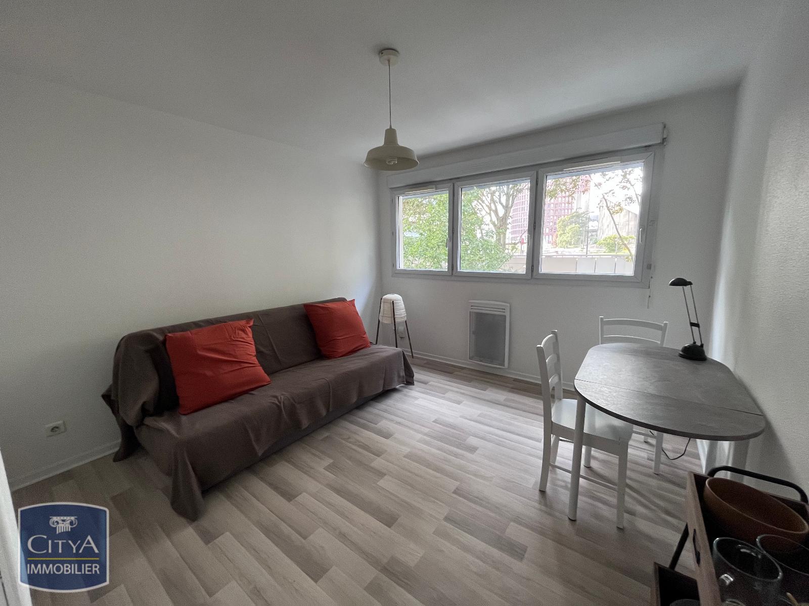 Photo Appartement 1 pièce 20.93m²