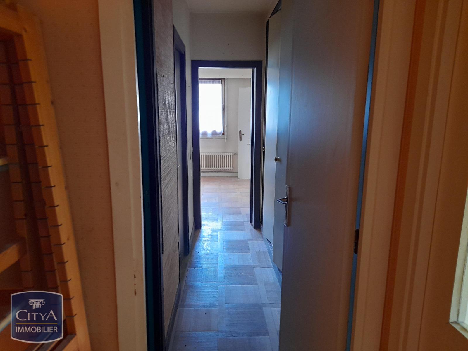 Photo 10 appartement Garches