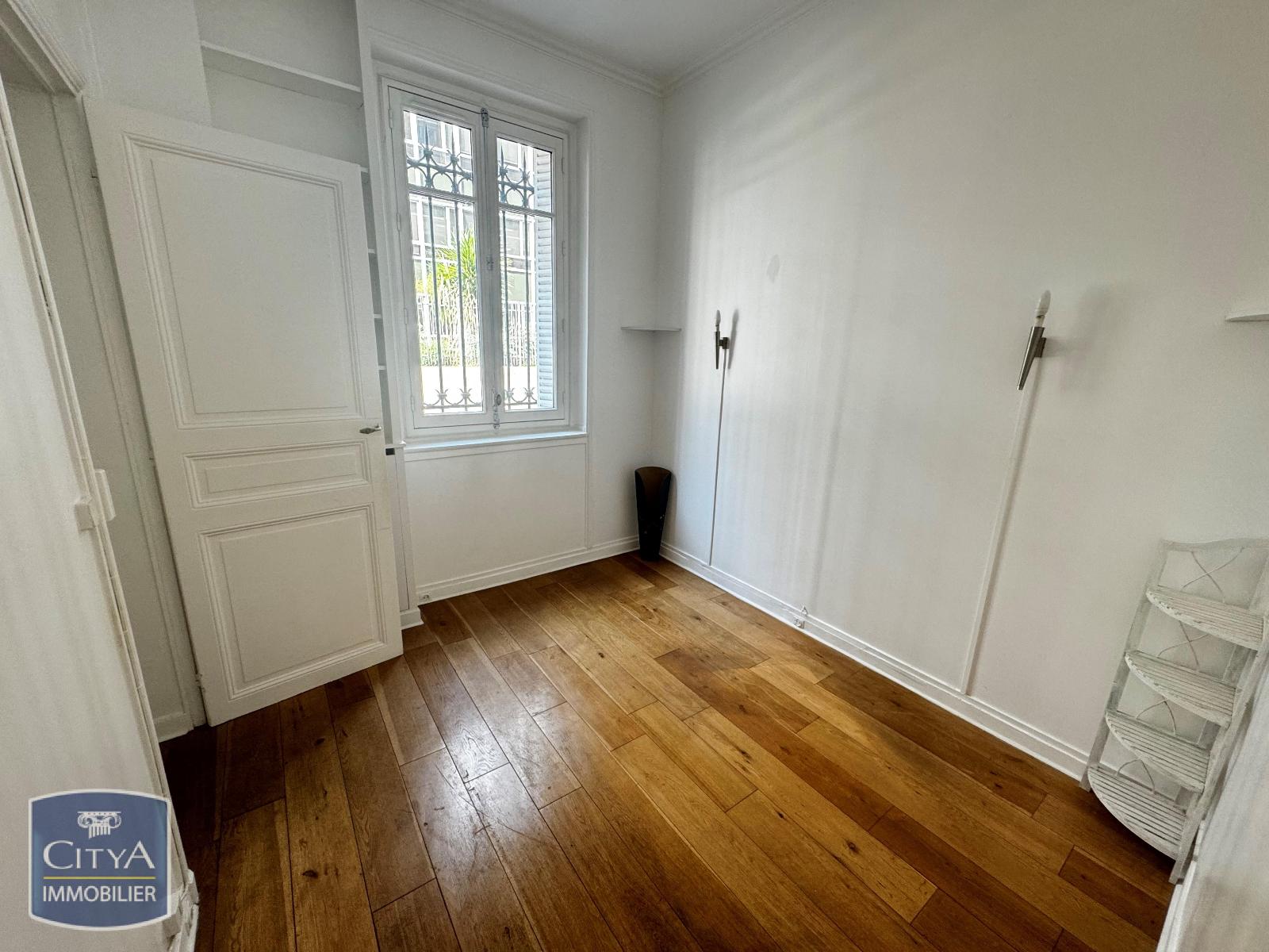 Photo 5 appartement Paris 8e Arrondissement