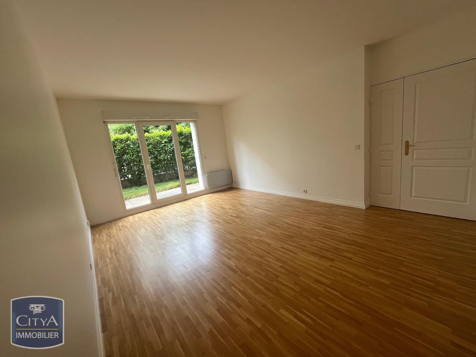 Photo 1 appartement Courbevoie