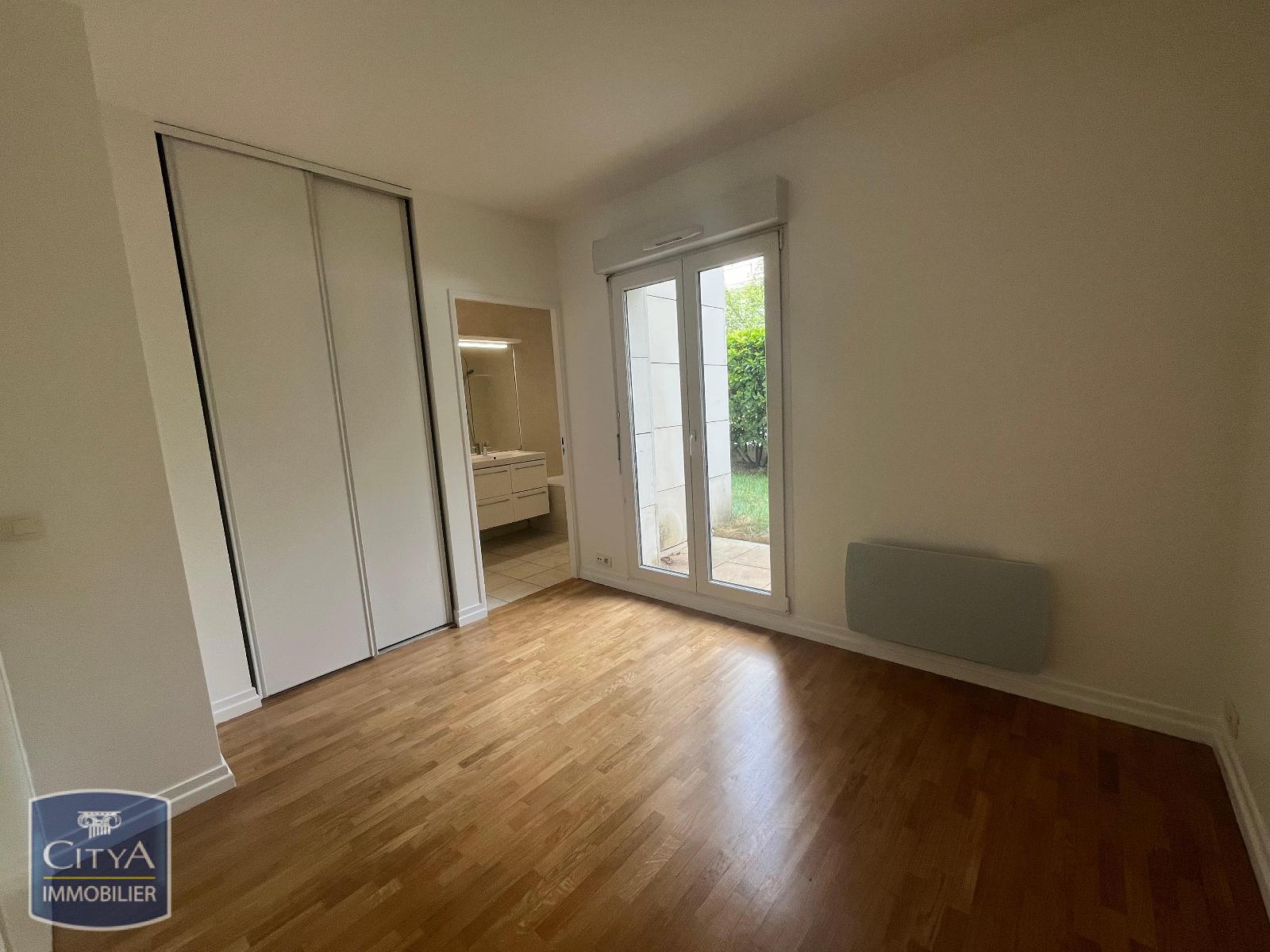 Photo 6 appartement Courbevoie