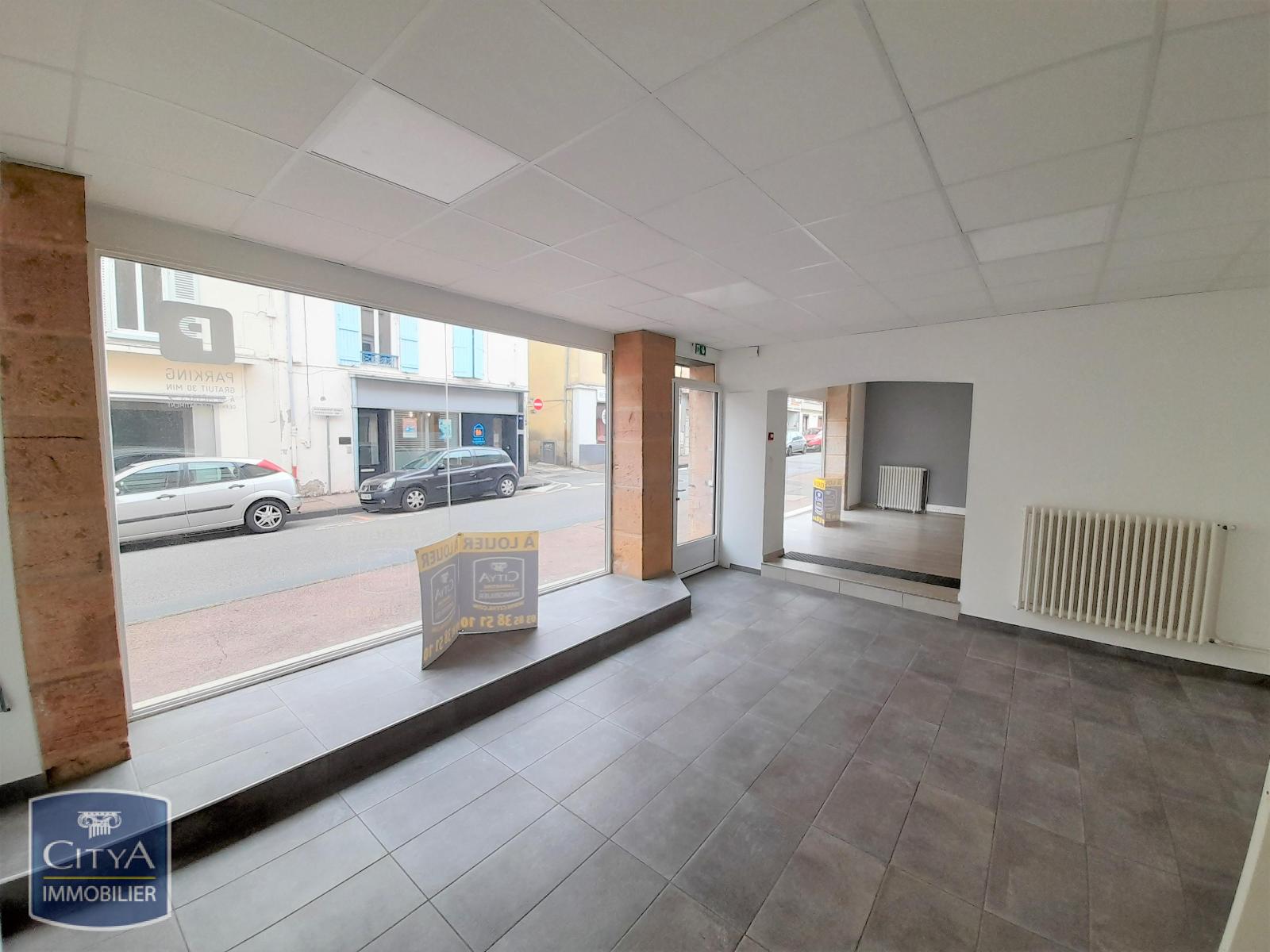 Photo Local Commercial 64.35m²