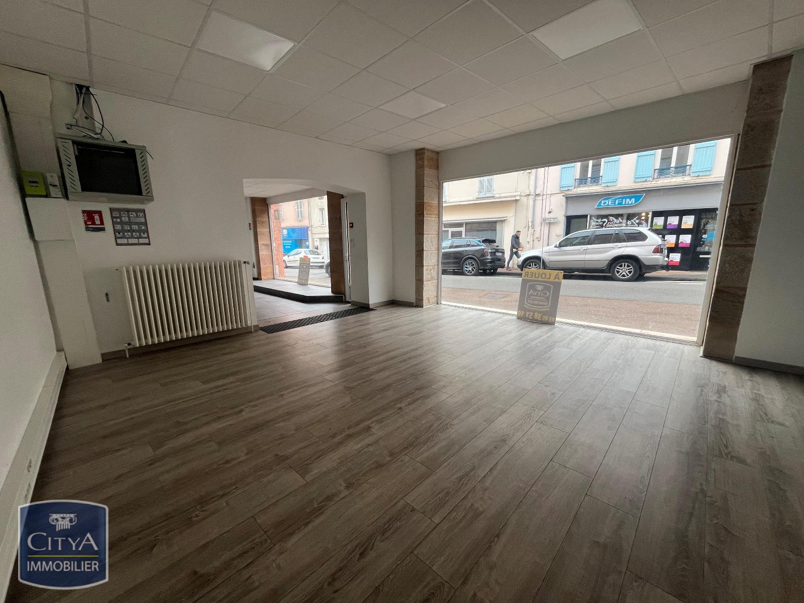 Photo Local Commercial 64.35m²