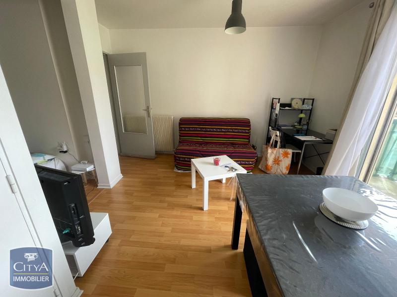 Photo Appartement 1 pièce 31.23m²