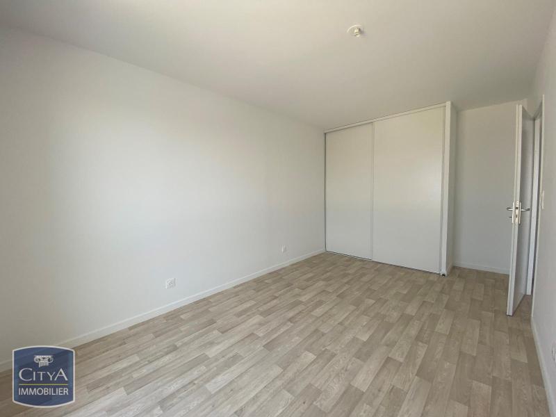 Photo 3 appartement Luisant