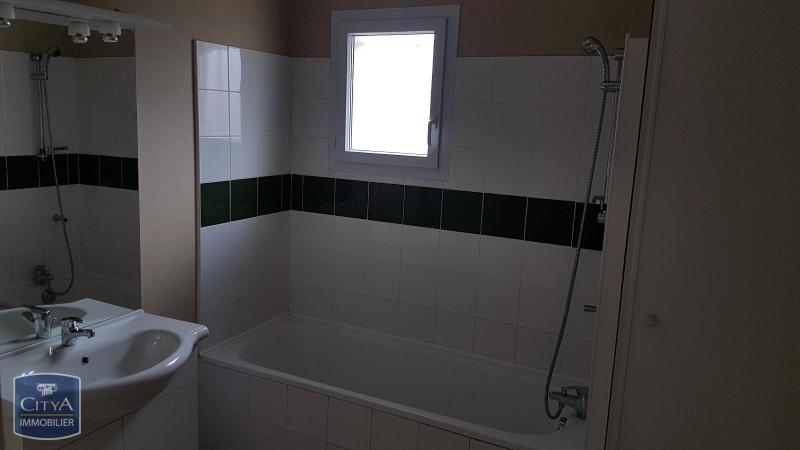 APPARTEMENT SALLE DE BAIN LOUER