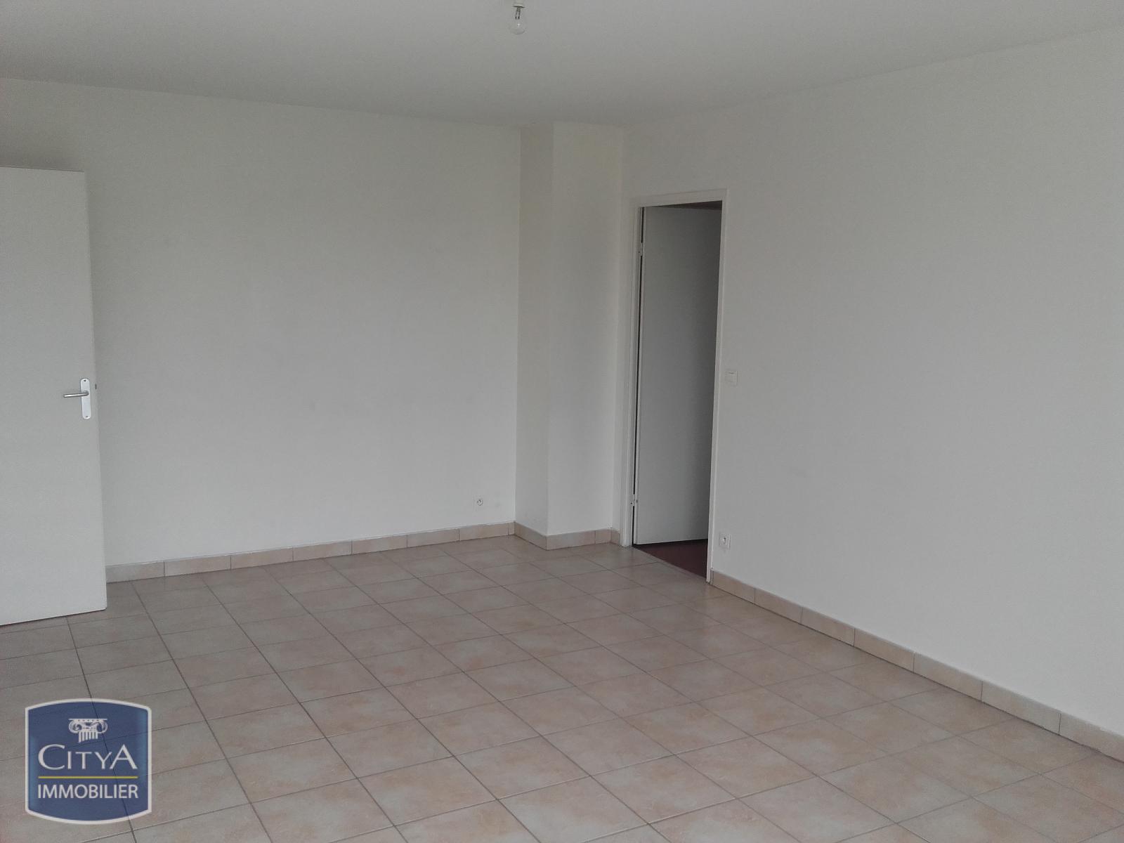 LOCATION T3 HENIN BEAUMONT