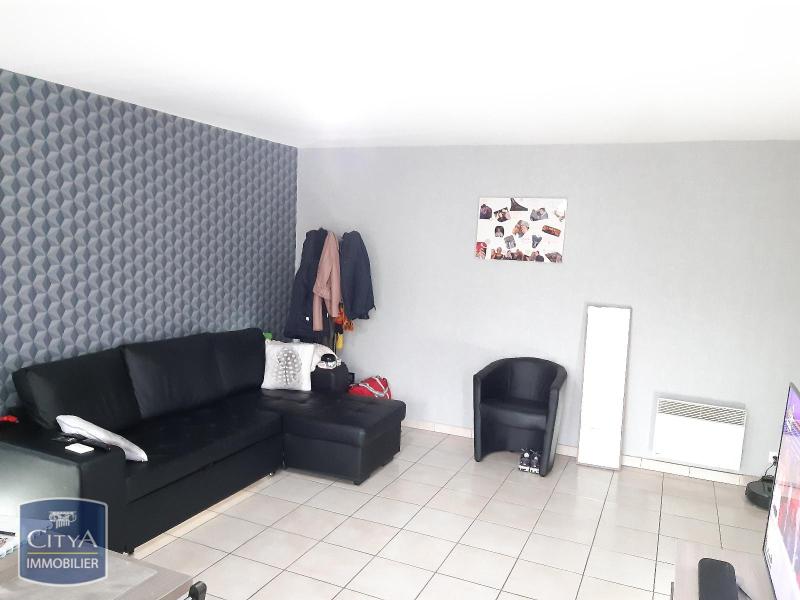 LOCATION T2 HENIN BEAUMONT