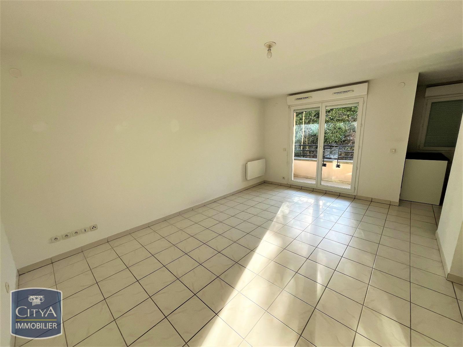 Photo 1 appartement Louvroil