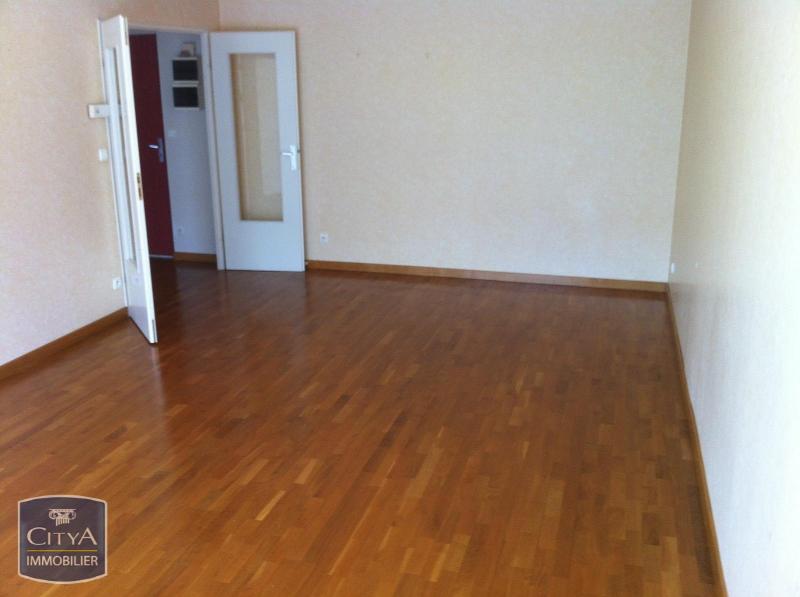 Photo Appartement 3 pièces 71.72m²