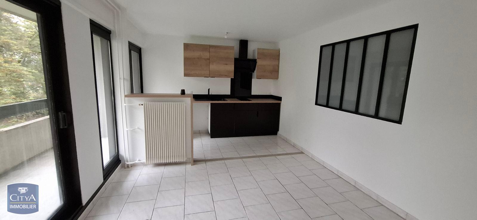 Photo 1 appartement Le Coudray-Montceaux