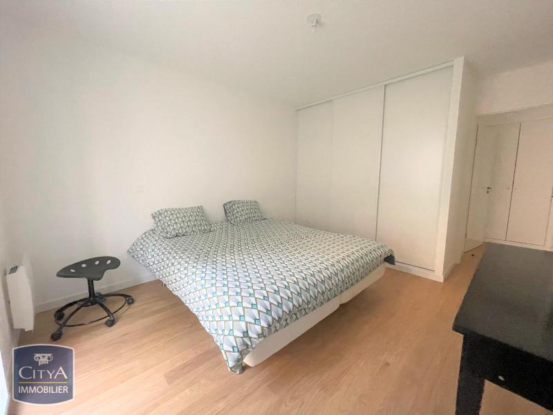 Photo 4 appartement Courbevoie