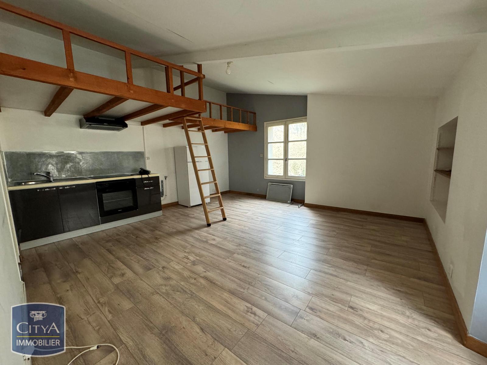 Photo Appartement 1 pièce 30.42m²