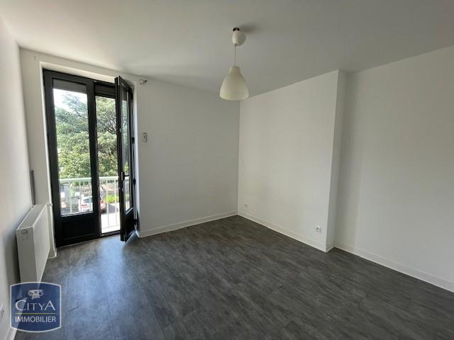 Photo 2 appartement Le Chambon-Feugerolles